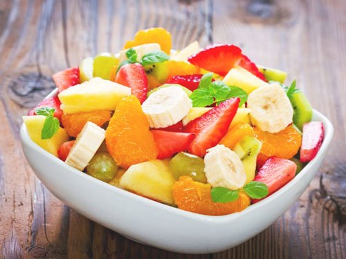 Mangiare frutta a colazione fa bene?